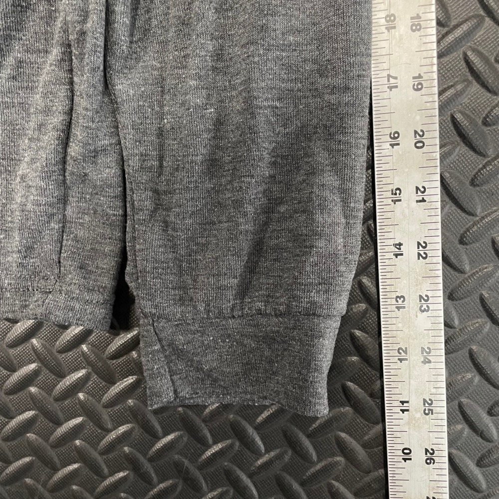 Star Wars V Fifth Sun Cowl Neck Pullover Gray Sweater Women's Size‎ Medium - Picture 6 of 7